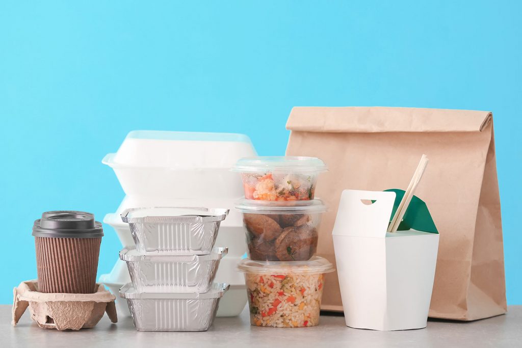  Plastic Takeout Containers